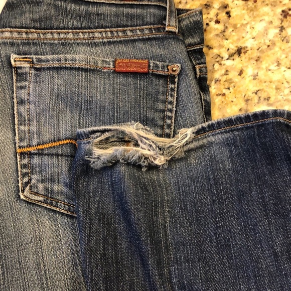 Seven for all mankind size 27 worn out bottom on one side measurements soon - Picture 2 of 5